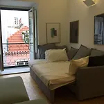 拜罗奥拓中心公寓
