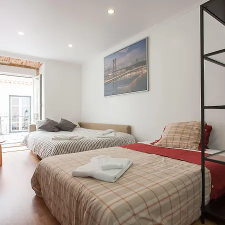 Center Bairro Alto * Лиссабон