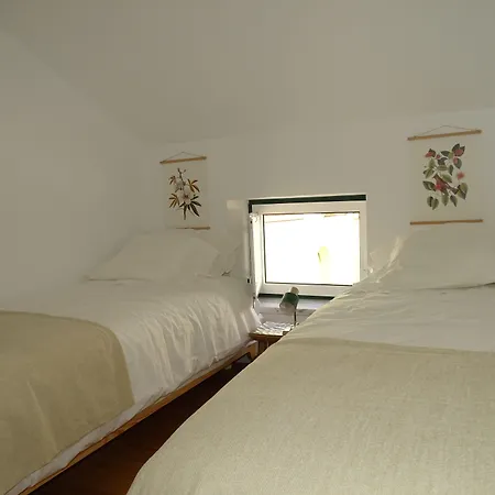 Center Bairro Alto Апартаменты Лиссабон