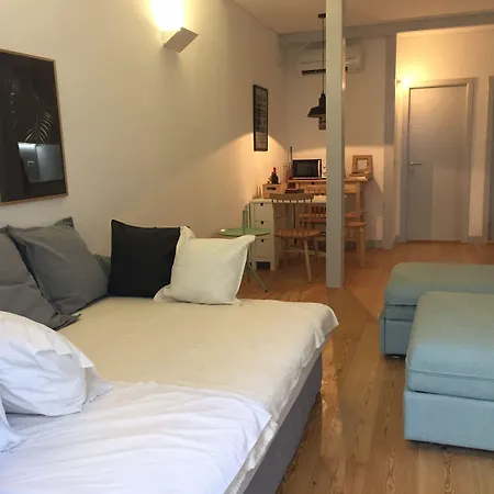 Center Bairro Alto Апартаменты Лиссабон