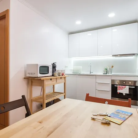 Center Bairro Alto Апартаменты *