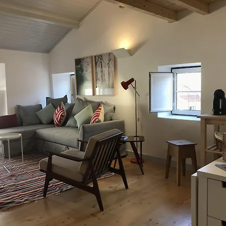 Center Bairro Alto Апартаменты