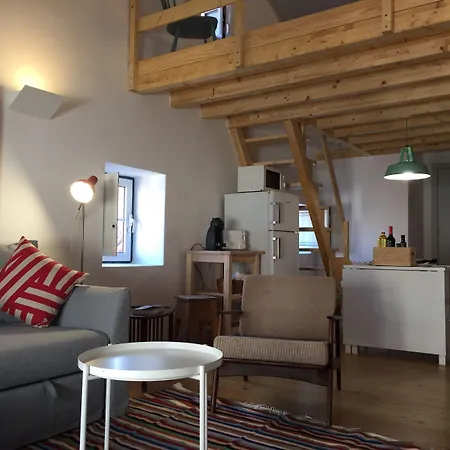 Center Bairro Alto * Лиссабон