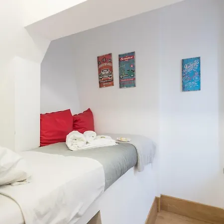 Center Bairro Alto Apartment *